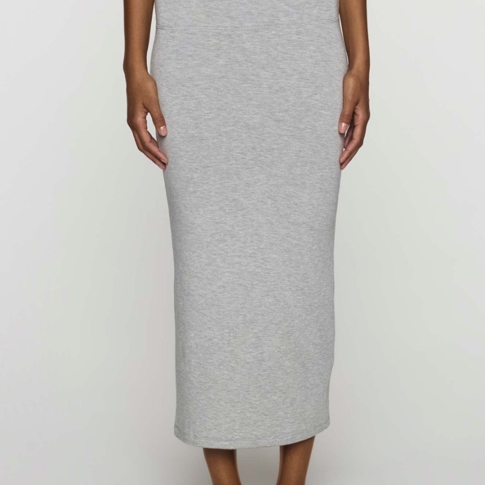BLEUSALT Tube Skirt / Light Grey / BLEUSALT Size 2